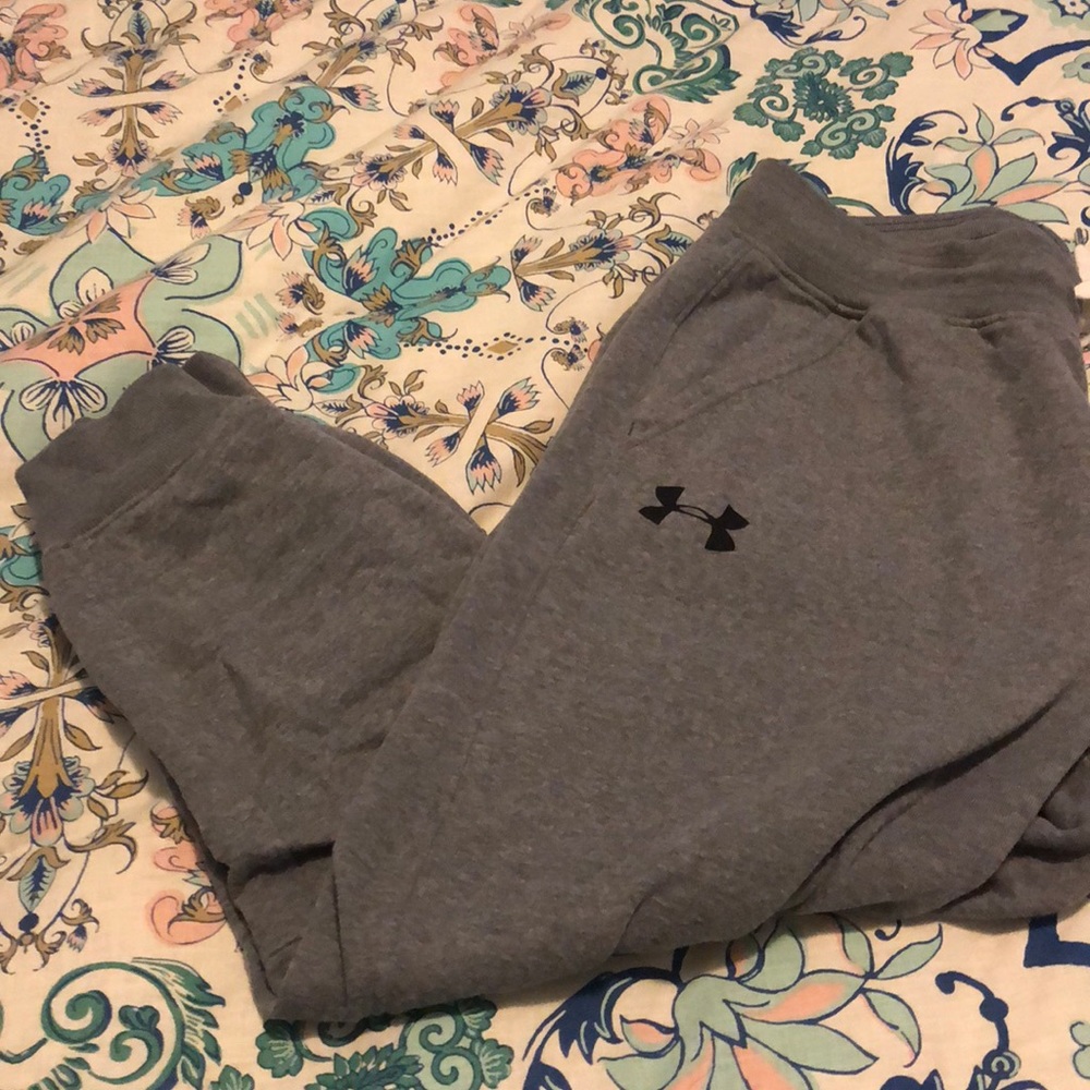 Under Armour Capri sweatpants